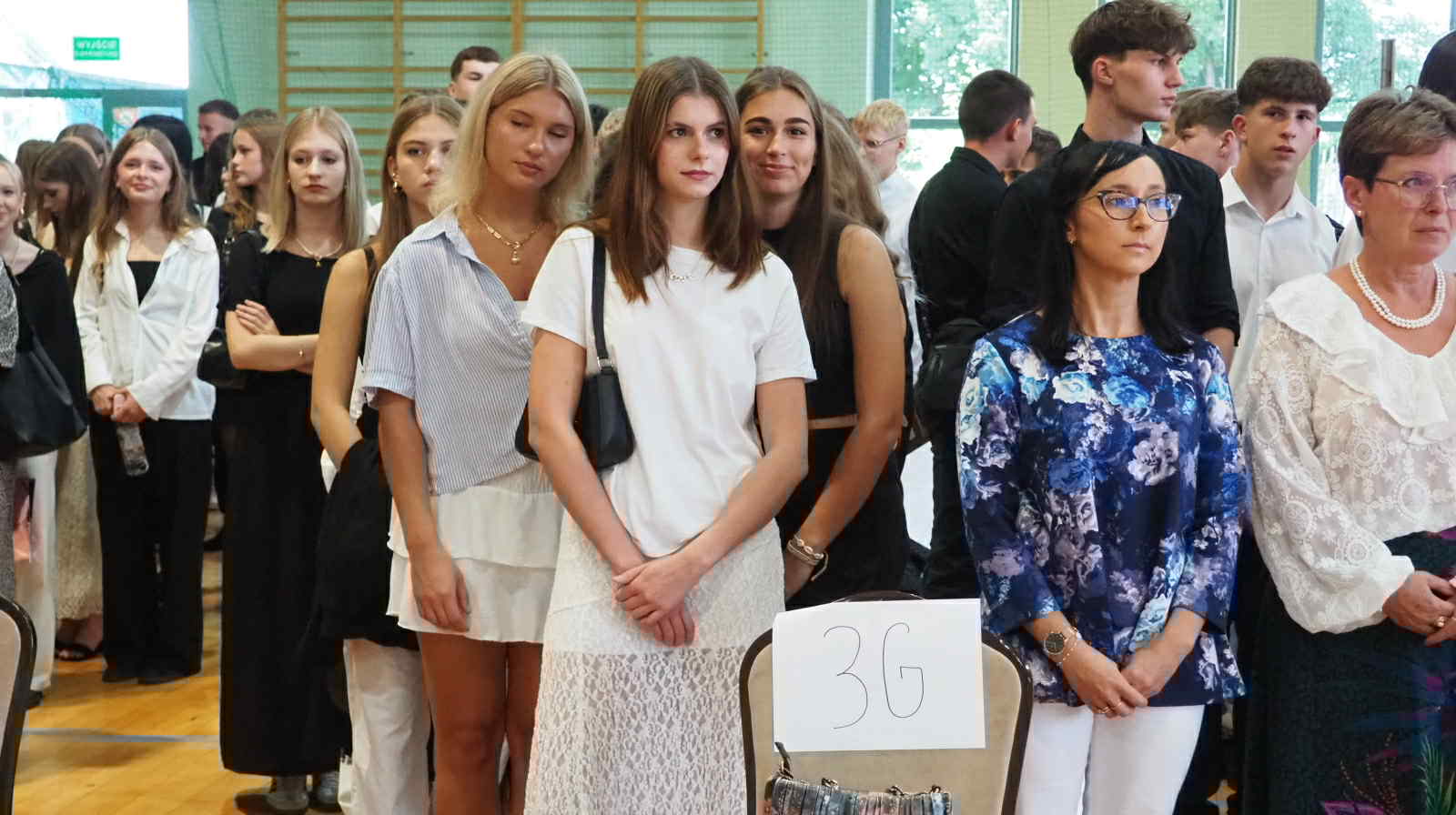 Zdjęcie Rozp roku 2025-2026 (43)1a553ad5-64b8-46e2-80a9-e5fccfc7d275.jpeg w galerii Uroczyste rozpoczęcie roku szkolnego 2025/2026